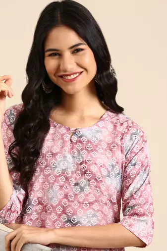 women's calf length round neck mauve ethnic motifs straight kurta