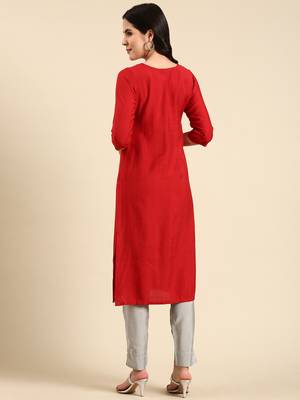 women's calf length scoop neck red embellished straight kurta 5