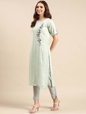 women's calf length round neck sea green solid straight kurta 5