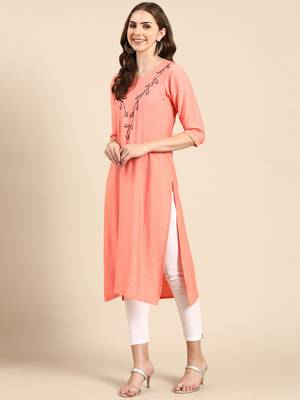 women's calf length scoop neck peach embellished straight kurta 5