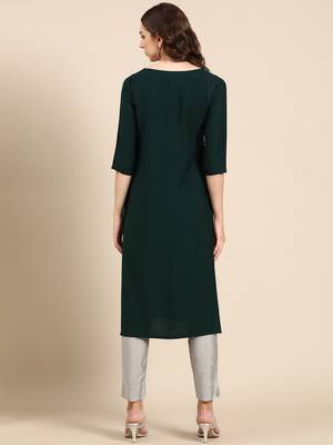 women's calf length scoop neck green embellished straight kurta 5