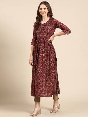 women's calf length scoop neck maroon floral anarkali kurta 4