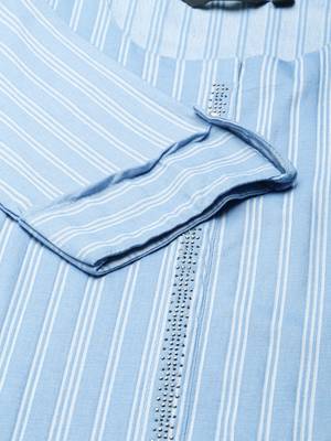 women's knee length scoop neck blue striped straight kurta 4