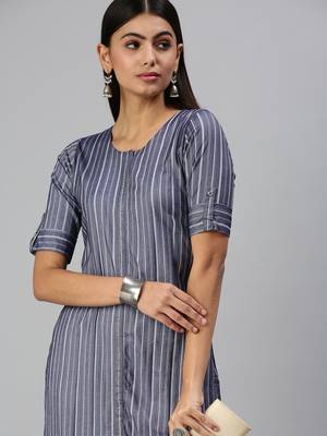 women's calf length round neck navy blue striped straight kurta 2
