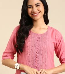 women's calf length round neck pink striped straight kurta