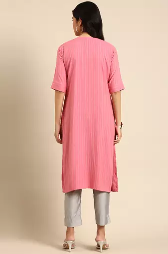 women's calf length round neck pink striped straight kurta