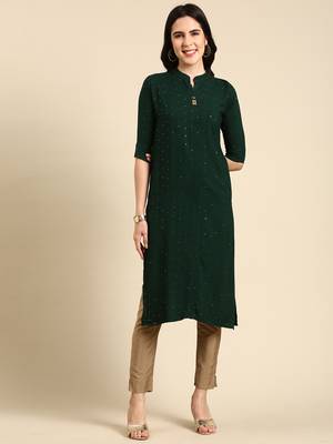Showoff women's knee length mandarin collar green embellished straight kurta 1