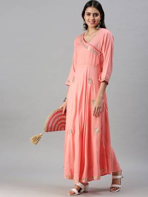 Showoff women's ankle length v-neck pink floral anarkali kurta 1