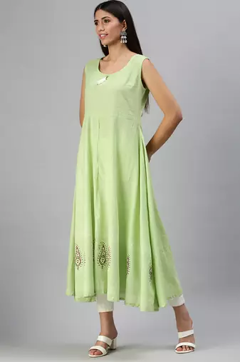 women's calf length mandarin collar green paisley anarkali kurta