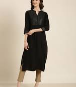 Showoff women's calf length mandarin collar black solid straight kurta
