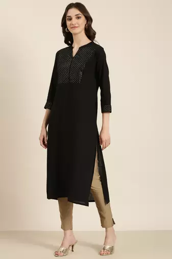 Showoff women's calf length mandarin collar black solid straight kurta