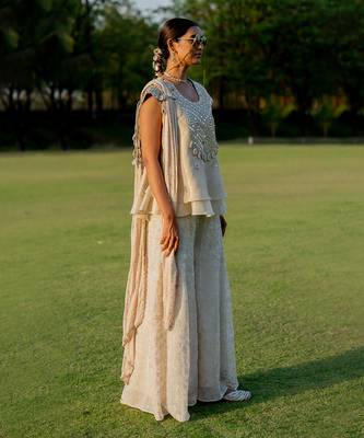 Gold tissue embroidered peplum top flared pant set 4