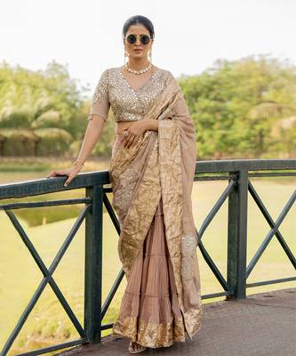 Beige tissue embroidered saree set 1