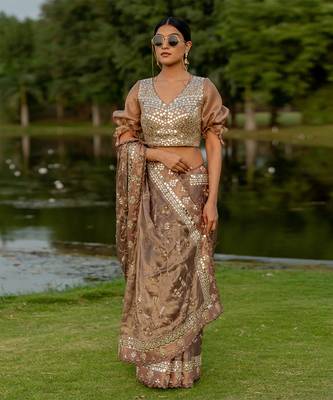 Brown tissue embroidered saree set 1