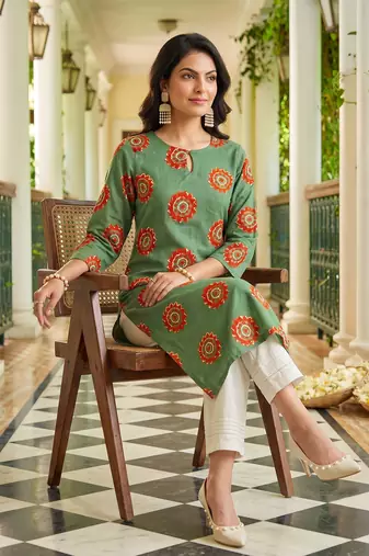 women green cotton ethnic motifs printed straight kurta