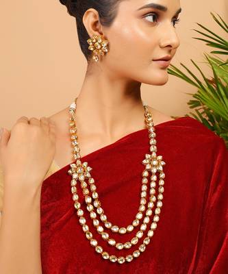 Two layered kundan flower embossed necklace set 1