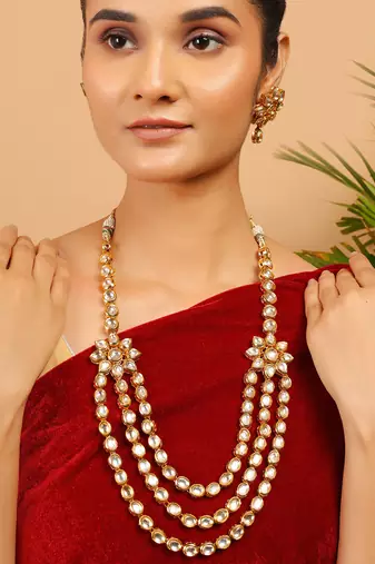 Two layered kundan flower embossed necklace set