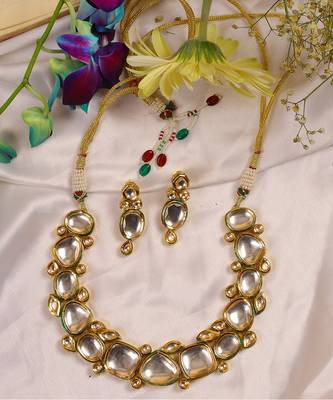 Handcrafted  kundan necklace set 4