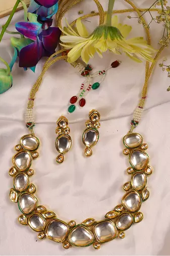 Handcrafted  kundan necklace set