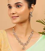 Gold toned  kundan polki necklace set