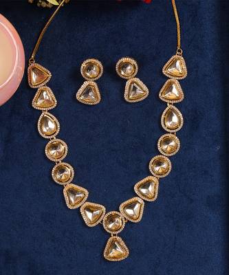 Gold toned  kundan polki necklace set 4
