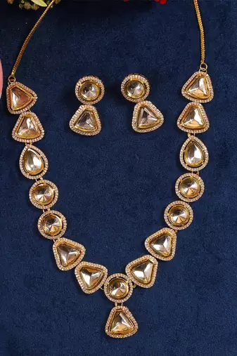 Gold toned  kundan polki necklace set
