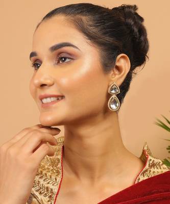 Handcrafted triangular kundan polki drop earrings 2
