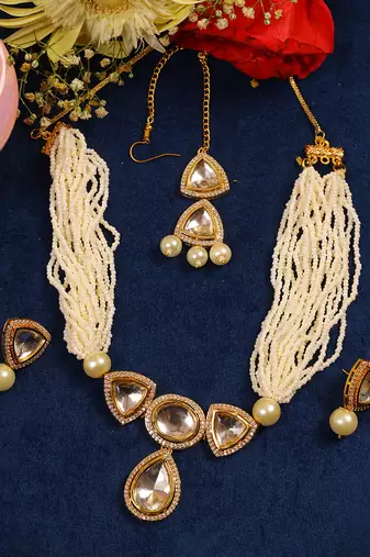 Pearl beaded kundan polki necklace with earrings & maang tikka