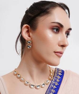 Gold toned  kundan polki necklace set 2