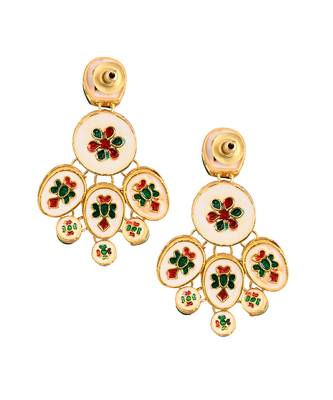 Handcrafted kundan earrings 4
