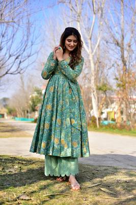 Women's Sea Green Cotton Silk Heavy Digital Printed Kurta Plazo Set 3