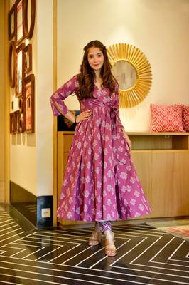 Women's Purple Cotton Silk Heavy Digital Printed Kurta Pant Set 2