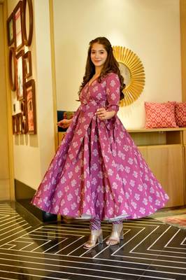 Women's Purple Cotton Silk Heavy Digital Printed Kurta Pant Set 3