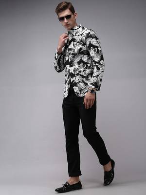 SHOWOFF Men's Mandarin Collar Black Printed Blazer 5