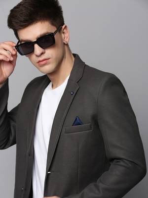 Men's Notched Lapel Solid Grey Open Front Blazer 1
