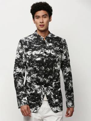 SHOWOFF Men's Mandarin Collar Printed Black Bandhgala Blazer 2