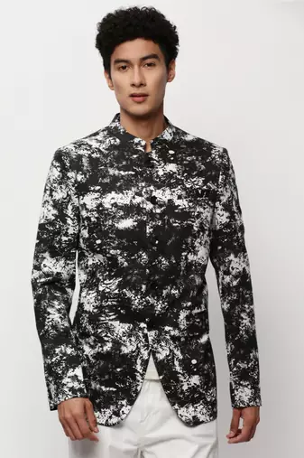 SHOWOFF Men's Mandarin Collar Printed Black Bandhgala Blazer
