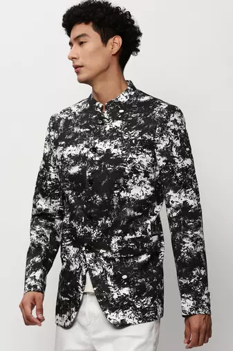 SHOWOFF Men's Mandarin Collar Printed Black Bandhgala Blazer