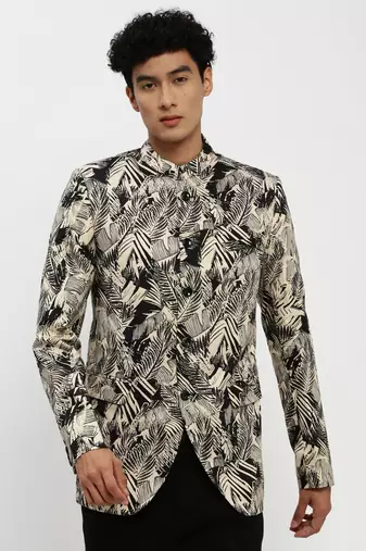 SHOWOFF Men's Mandarin Collar Beige Bandhgala Slim Fit Blazer