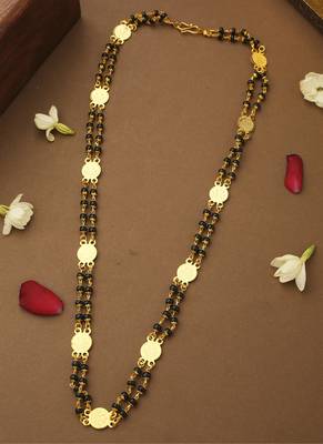 Laxmi Motif Mangalsutra With Gold Coins 3
