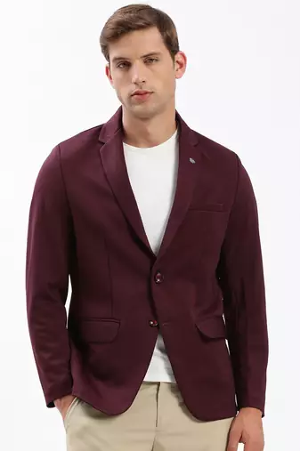 SHOWOFF Men's Notched Lapel Solid Maroon Single-Breasted Blazer