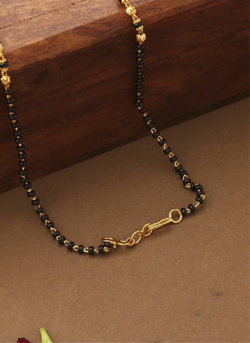 Black Gold Mangalsutra With Single Stone