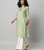 Women Light Green Straight Kurta