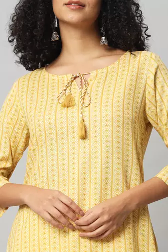 Women Straight Kurta