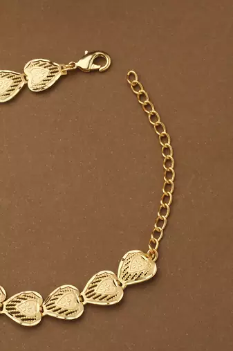 Gold Kundan Heart Shape Bracelet
