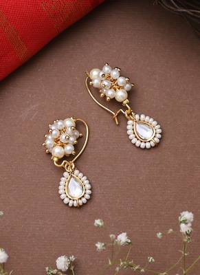 Pearl Drop Earrings 1