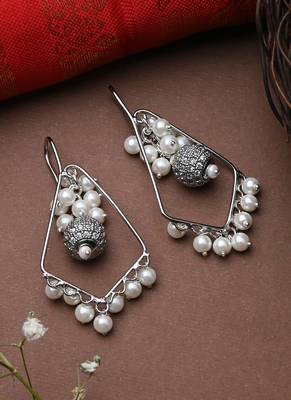 White Beaded Earring With Pearl Drop 3