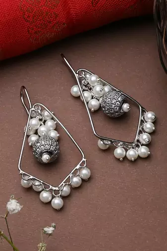White Beaded Earring With Pearl Drop