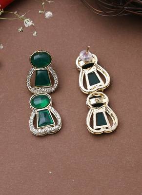 Green Kundan Earrings For Festives 3