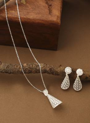 White Cone Shaped Necklace With Matching Earrings 2